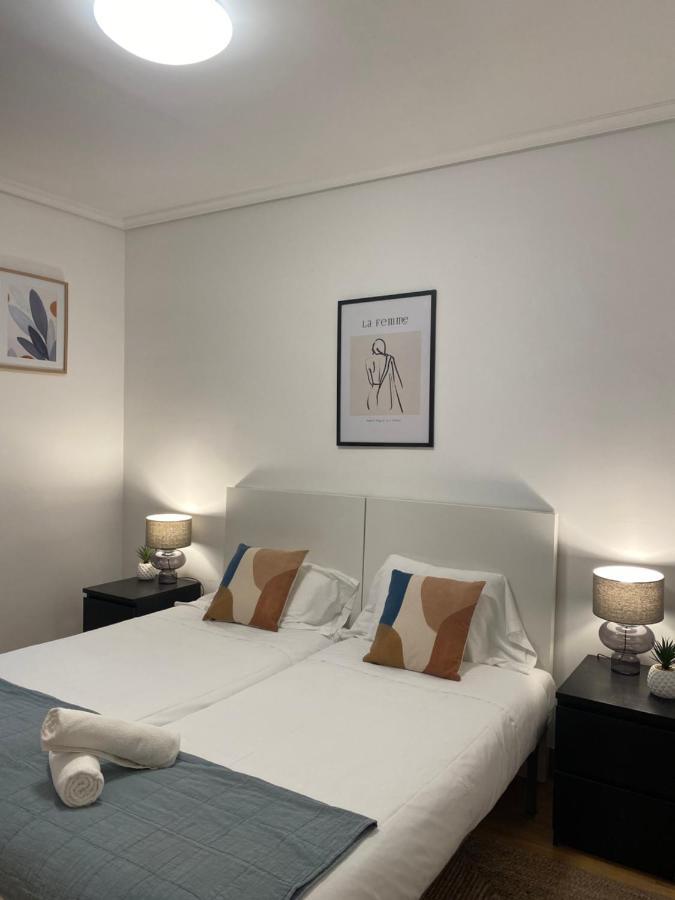 Apartamento Amplio Y Central A Pie De Playa La Concha Сан-Себастьян Экстерьер фото